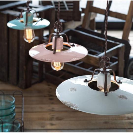 ferroluce retro zavesne stropne lampa vintage biela farebna jedalen kuchyna lampy vintage mediteransky loft design country chata renovacia taliansky toskansky toskana.jpg